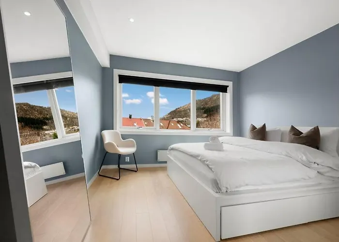 Scandinavian Style Apartement! Balcony And Stunning Views! アパート *